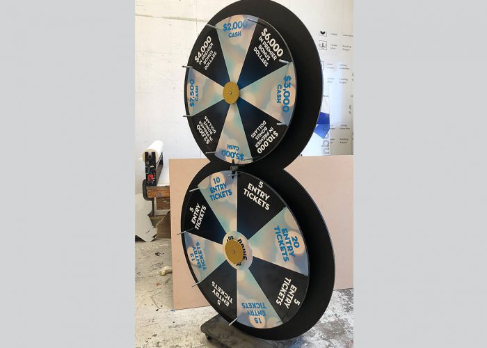Prize spinning wheel